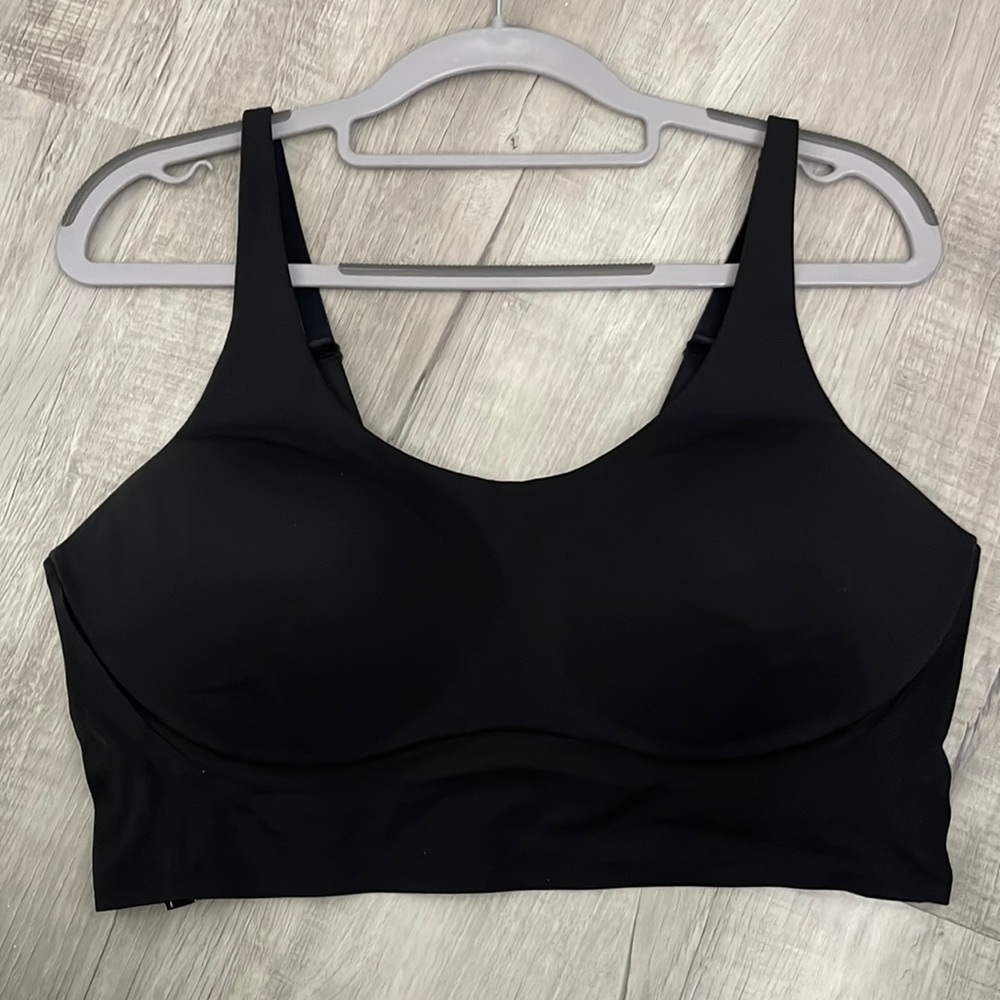 Victorias Secret Sports bra 38D
